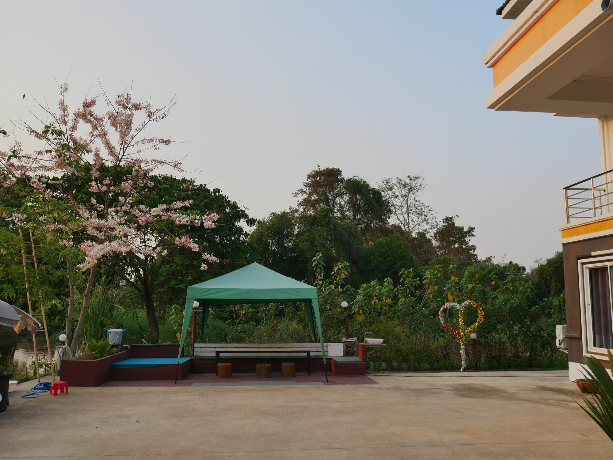 Jumpa Resort Hotel Phitsanulok Exterior foto